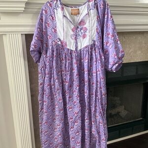 Clara the Label Marigold Maxi in Purple size large EUC